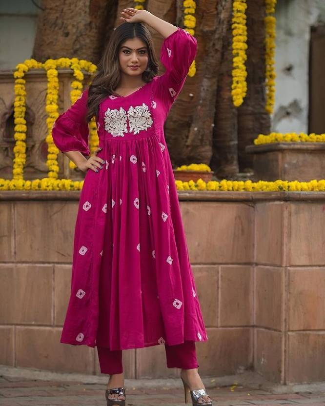 Janhvi Floral Embroidery Lace Work Pure Cotton Discharge Print Co-Ord Dress with Pant Kurtisthan