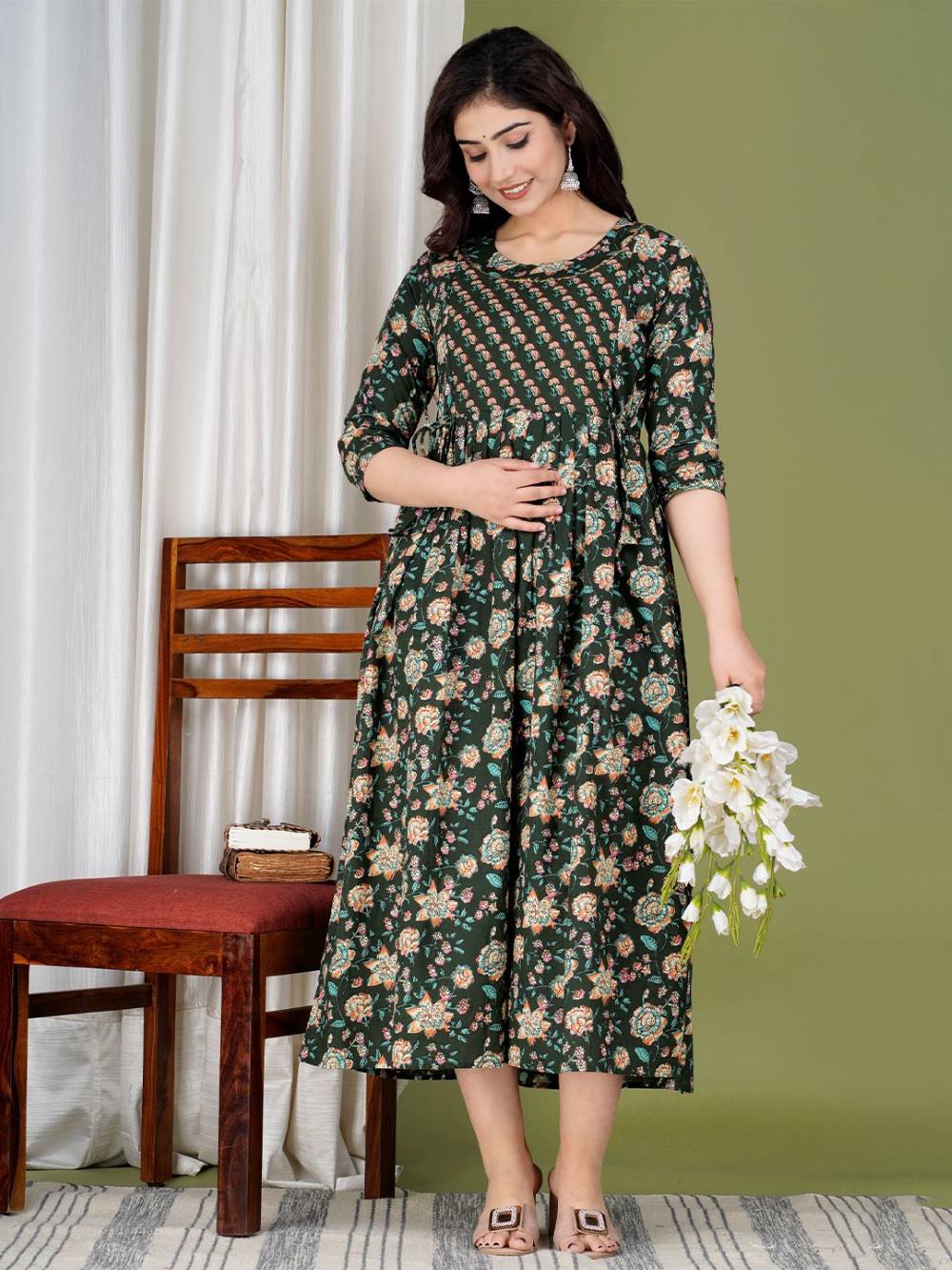 Pallavi Stunning Floral Printed Round Neck Cotton Fit & Flare Maternity Midi Dress