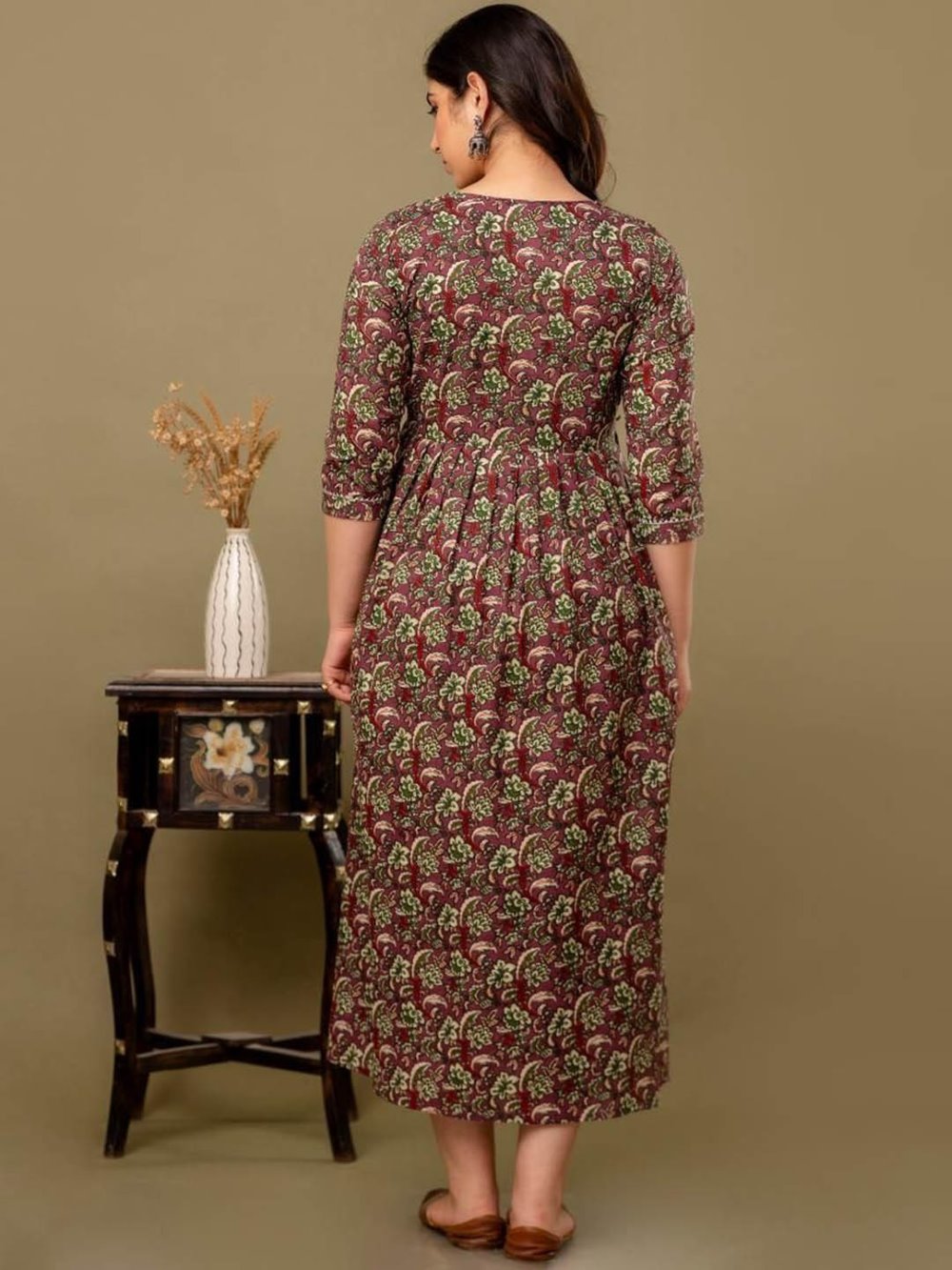 Pavani Stunning Floral Printed Round Neck Cotton Fit & Flare Maternity Midi Dress