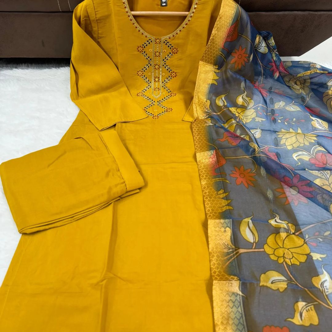 Parineeti Ethnic Embroidered Thread Work Designer Viscose Chanderi Suit With Dupatta Kurtisthan