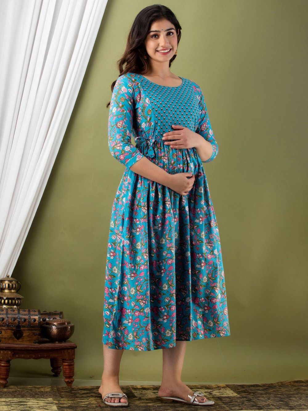 Pushti Stunning Floral Printed Round Neck Cotton Fit & Flare Maternity Midi Dress