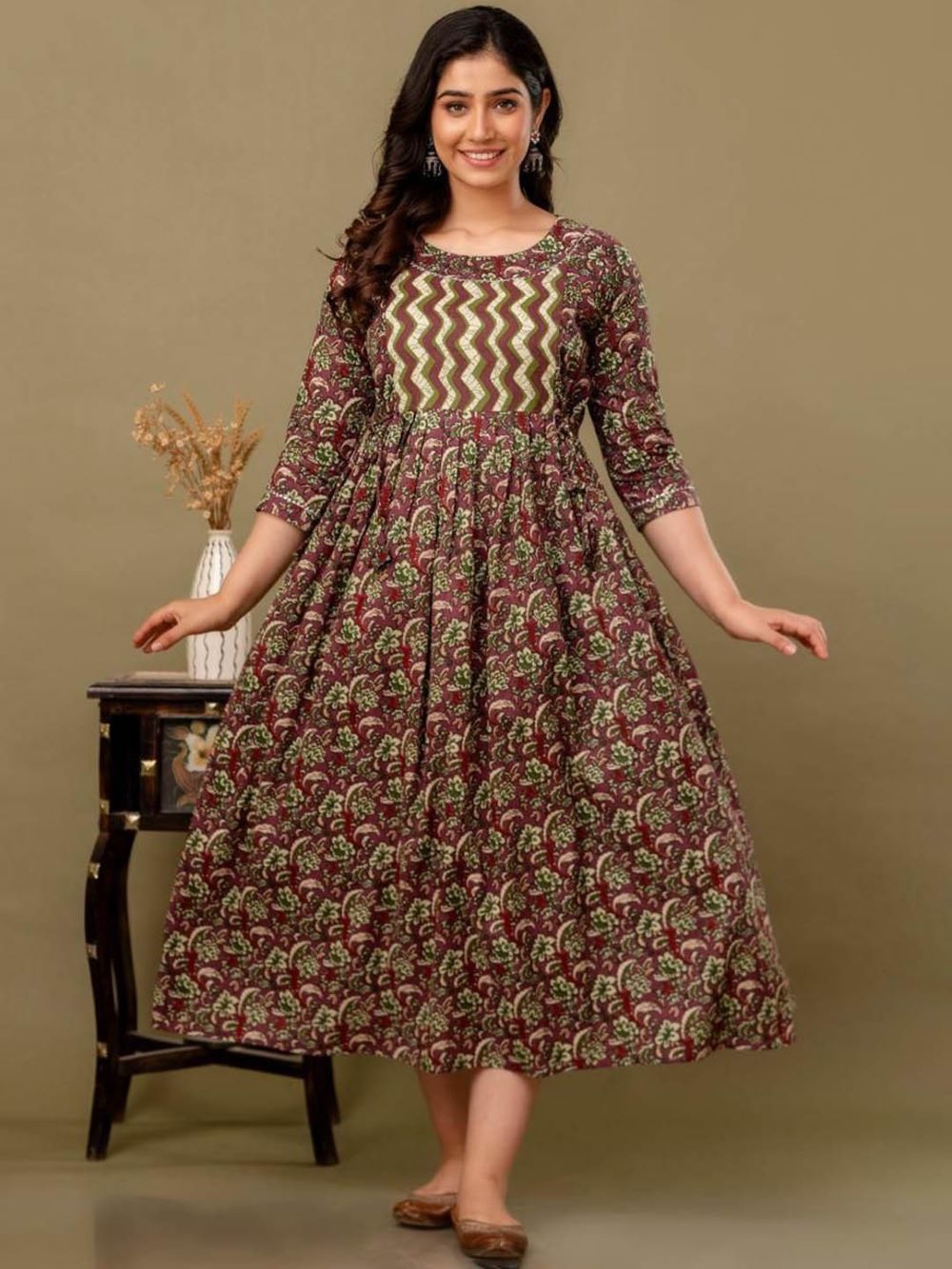 Pavani Stunning Floral Printed Round Neck Cotton Fit & Flare Maternity Midi Dress