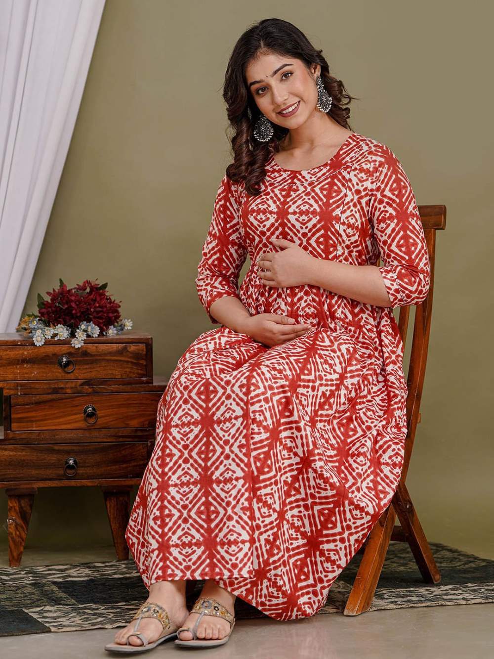 Jagrati Stunning Floral Printed Round Neck Cotton Fit & Flare Maternity Midi Dress