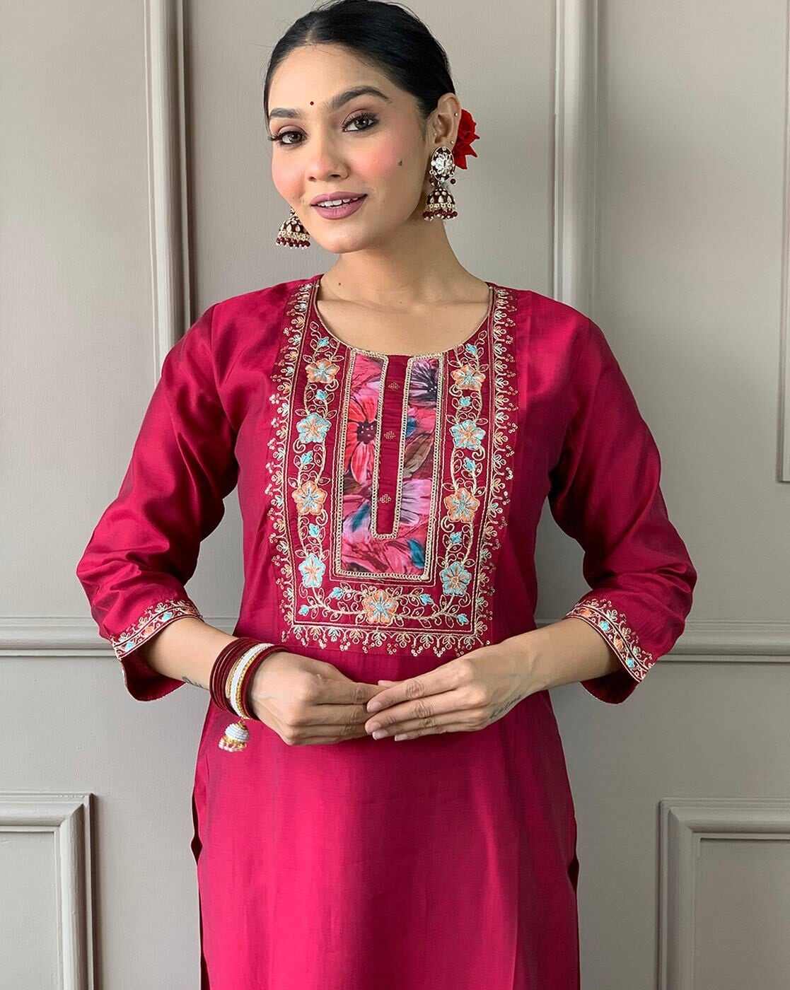 Ruhaani Floral Embroidered Design Work Chanderi Silk Kurta with Trousers & Dupatta Kurtisthan