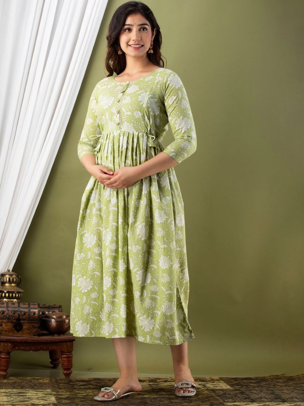 Hamsini Stunning Floral Printed Round Neck Cotton Fit & Flare Maternity Midi Dress