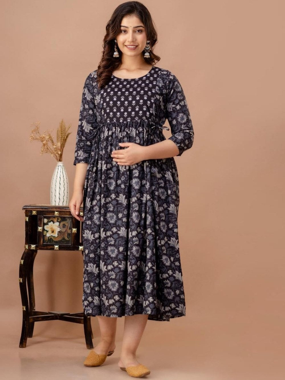 Saanvi Stunning Floral Printed Round Neck Cotton Fit & Flare Maternity Midi Dress