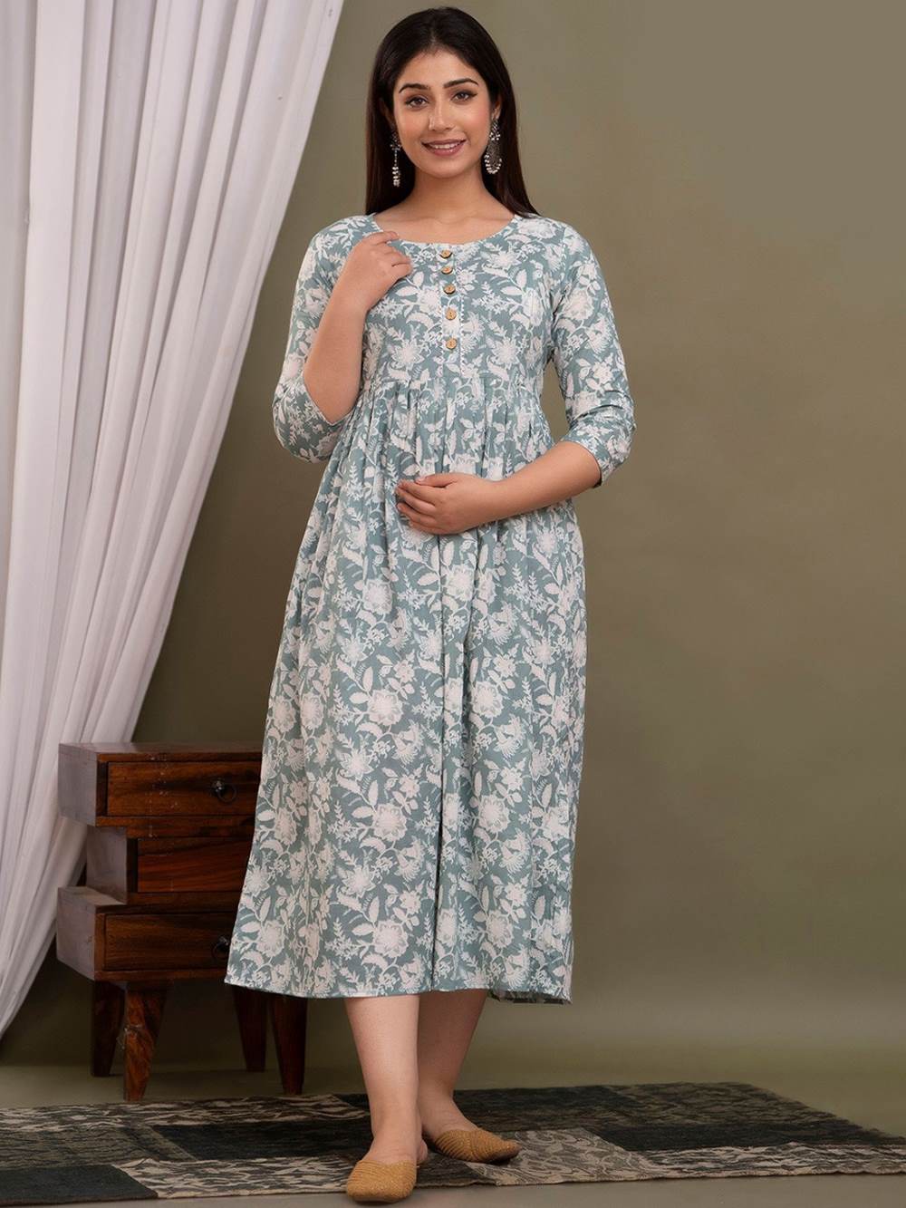 Harita Stunning Floral Printed Round Neck Cotton Fit & Flare Maternity Midi Dress