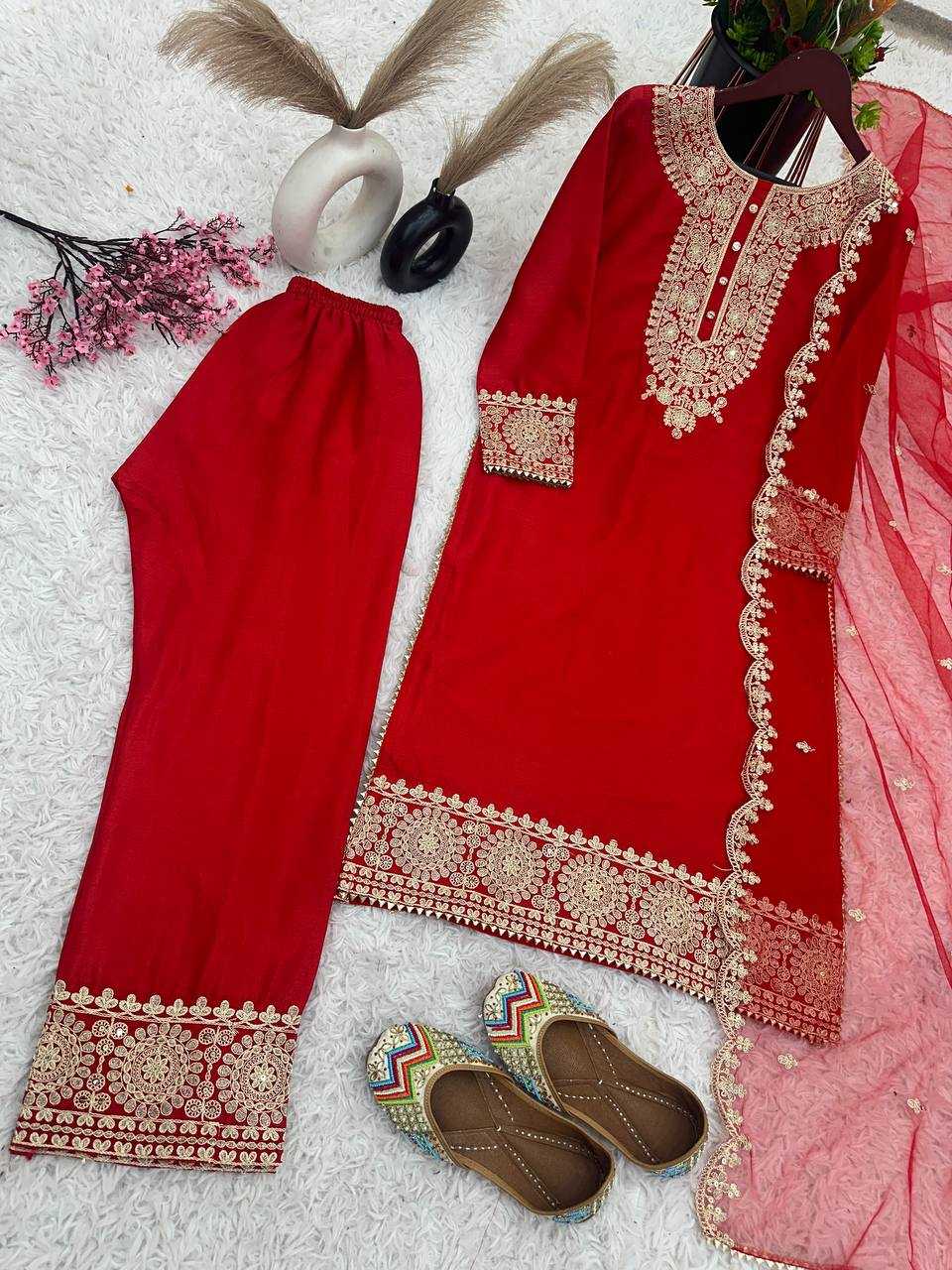 Phulkaari Floral  Embroidery Design Work Chinon Silk Kurta with Pant & Dupatta Kurtisthan