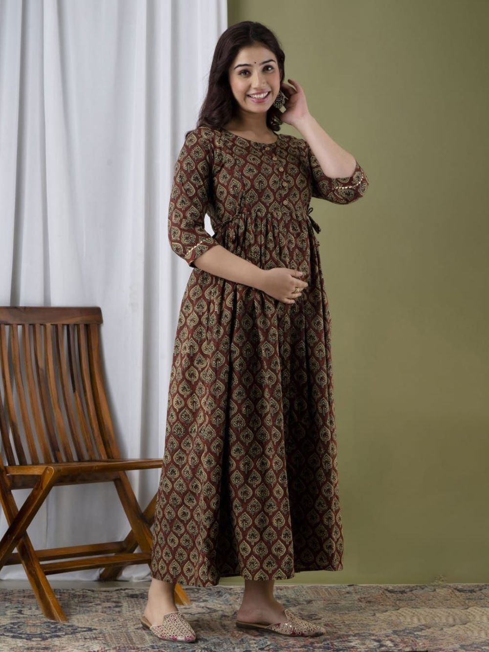 Garima Stunning Floral Printed Round Neck Cotton Fit & Flare Maternity Midi Dress