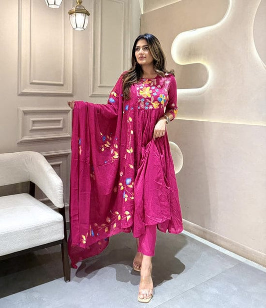 BS Beautiful pure cotton Heavy Embroidery kurta set with dupatta